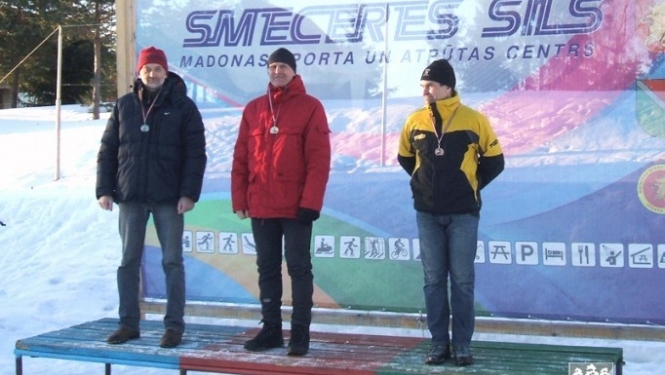 Ogres orientieristiem medaļas Latvijas čempionātā