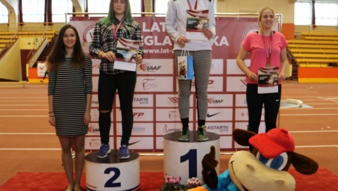 Ogres NSC vieglatlētiem četras godalgas Latvijas čempionātā