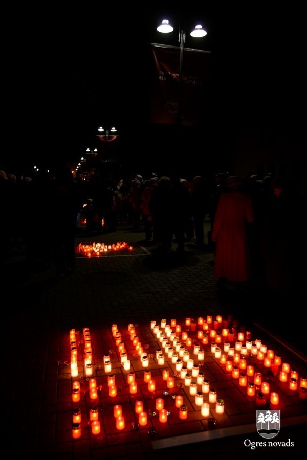 Ogrē atzīmē Latvijas Republikas proklamēšanas dienu