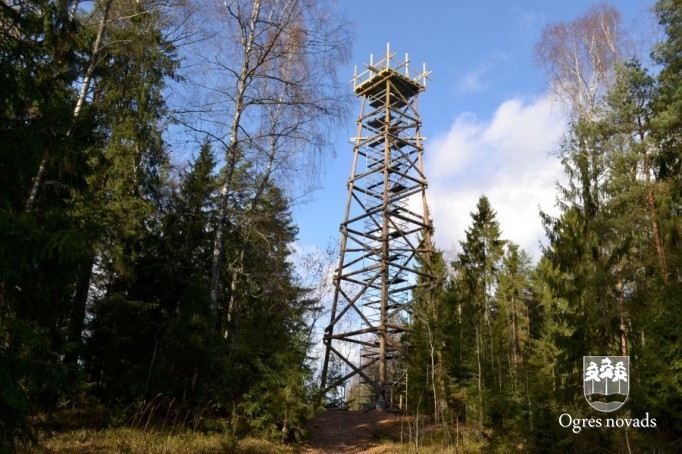 Dabas parkā būvē skatu torni