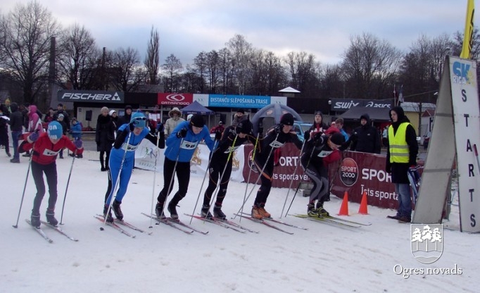 Mūsu slēpotājiem piecas medaļas sacensībās Rīgā