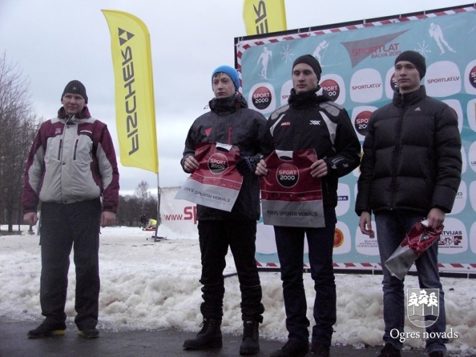 Mūsu slēpotājiem piecas medaļas sacensībās Rīgā