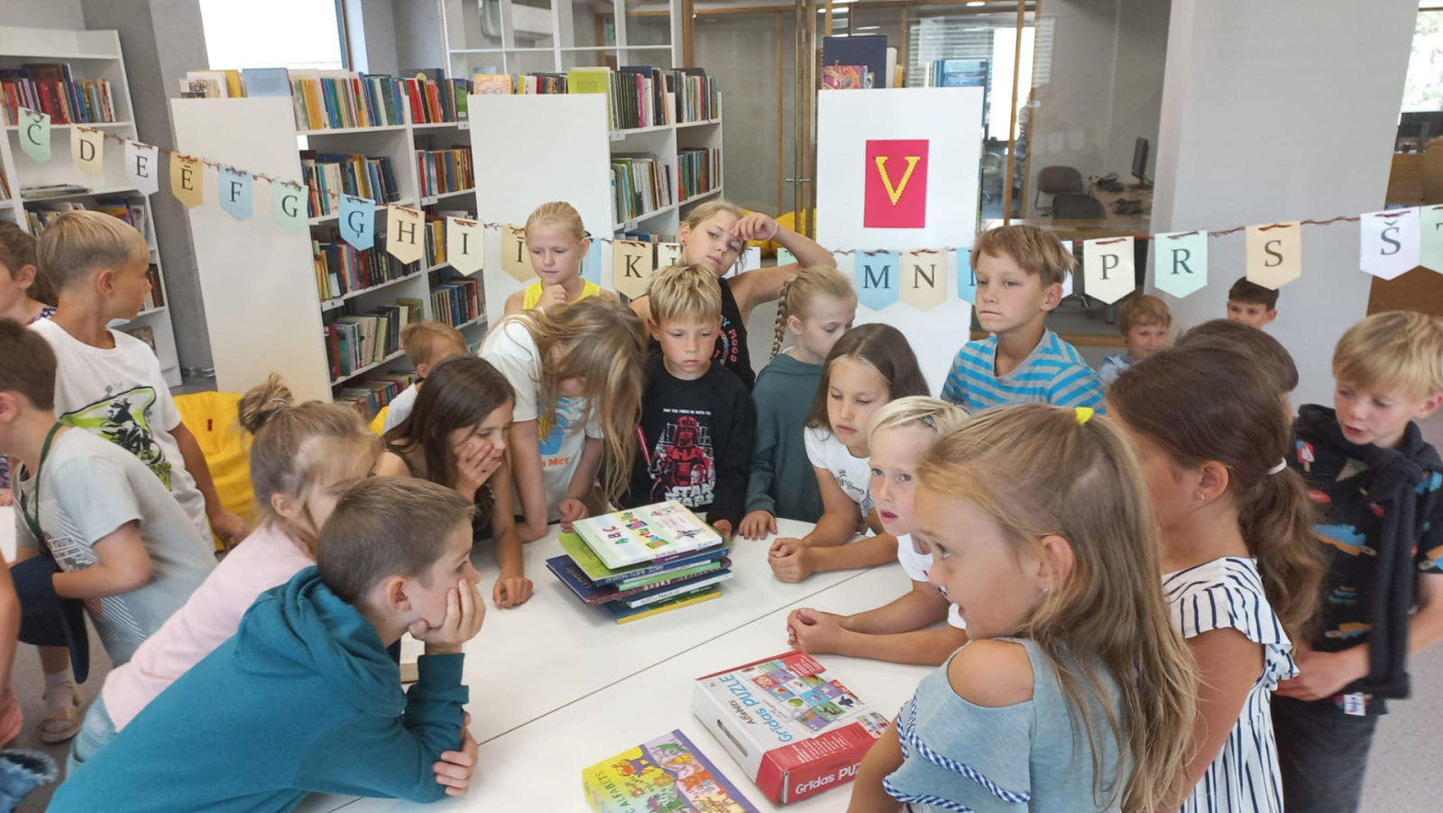 Ikšķiles pilsētas bibliotēka pusgadu pēc pārcelšanās uz jaunajām telpām Skolas ielā 4