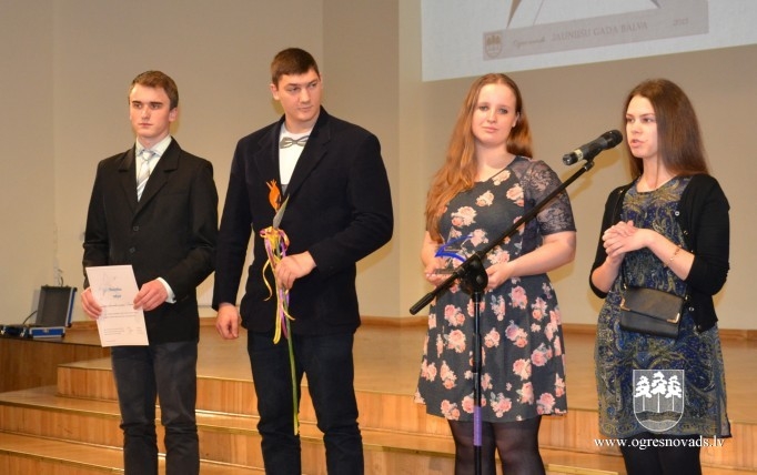 Godina konkursa “Jauniešu Gada balva 2015” laureātus