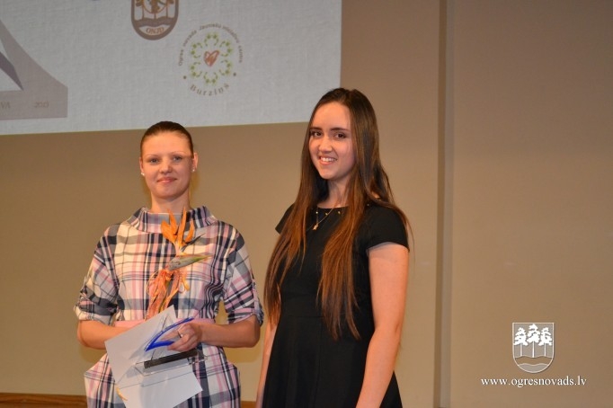 Godina konkursa “Jauniešu Gada balva 2015” laureātus
