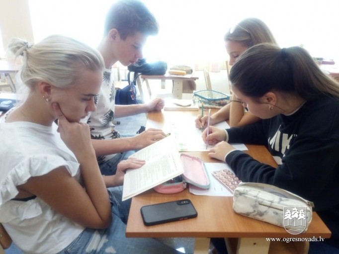 Baltu literatūras nedēļa Jaunogres vidusskolā