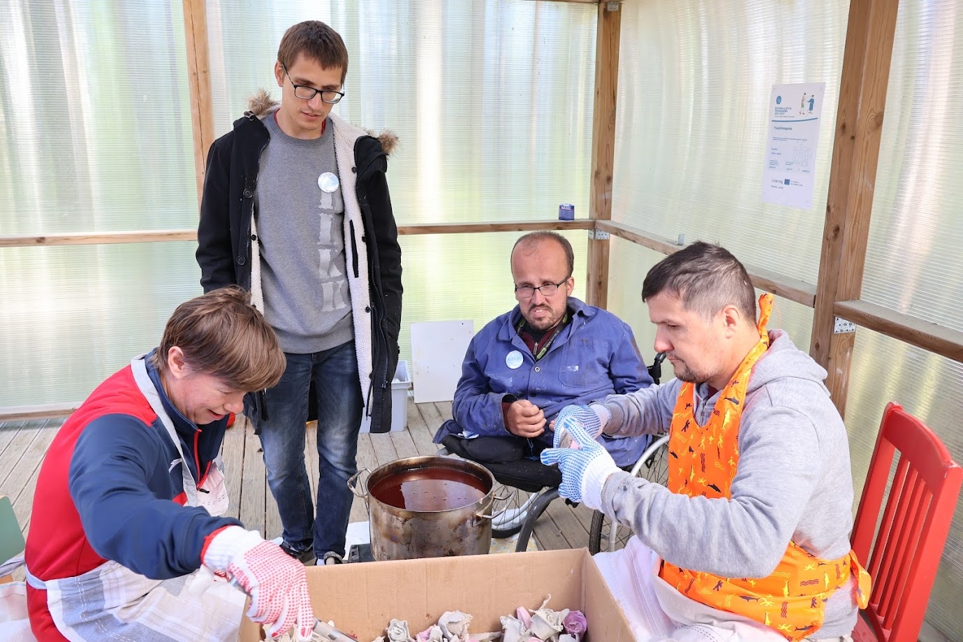 Cilvēki arī īpašām vajadzībām no Ogres projekta ietvaros viesojas Haapsalu Igaunijā