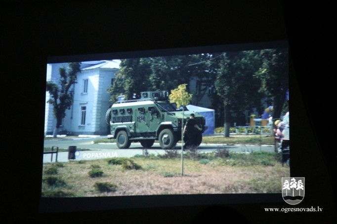 Ogrē notikusi filmas “Ukrainas frontē bez pārmaiņām” pirmizrāde