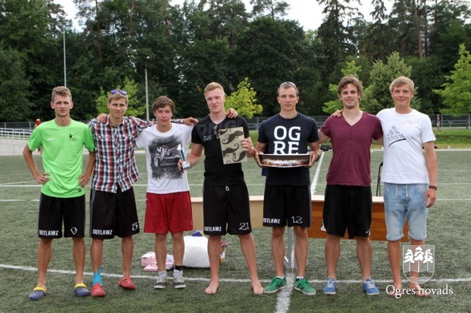 Latvijas Frisbija čempionāts (LFČ) sieviešu un vīriešu grupā