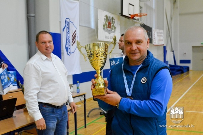 "Ogre/Miandum" izcīna Rīgas čempionāta bronzu