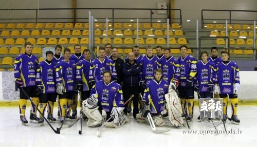 Hokeja komandai "Ogre" pirmā pieredze Latvijas čempionātā