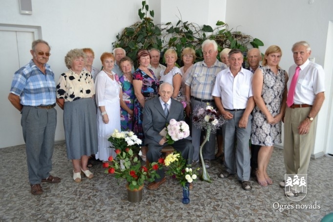 Jānis Liepiņš atzīmē 90 gadu jubileju