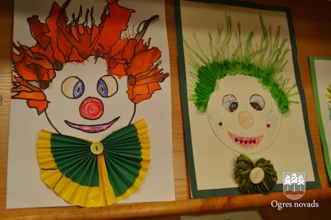 Krīzes centrs bērnu radošo darbu izstāde Ogres Centrālajā bibliotēkā