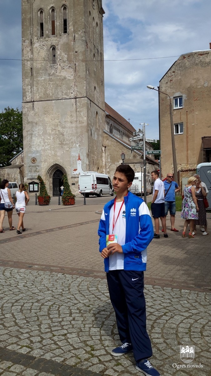 Maksims Melikovs Latvijas Jaunatnes vasaras olimpiādē izcīnījis 2. vietu