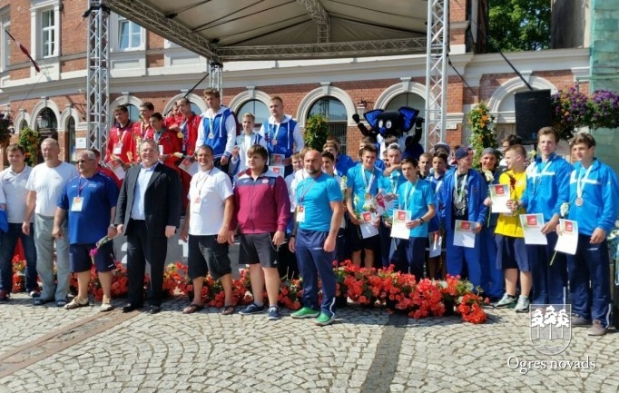 Maksims Melikovs Latvijas Jaunatnes vasaras olimpiādē izcīnījis 2. vietu