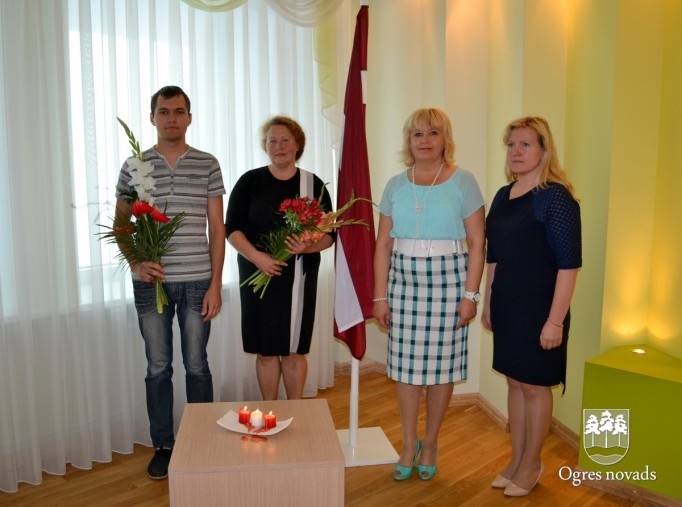 Ogres novadā par diviem Latvijas pilsoņiem vairāk