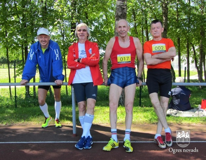 Ogrēniešiem piecas medaļas un Latvijas rekords Koknesē
