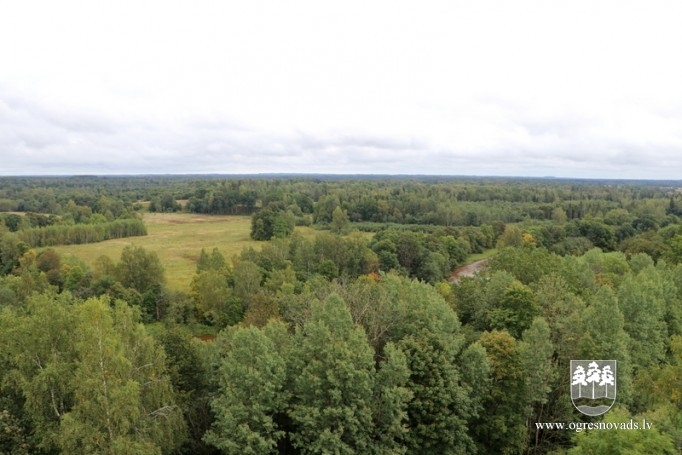 Dullā Daukas taka un skatu tornis