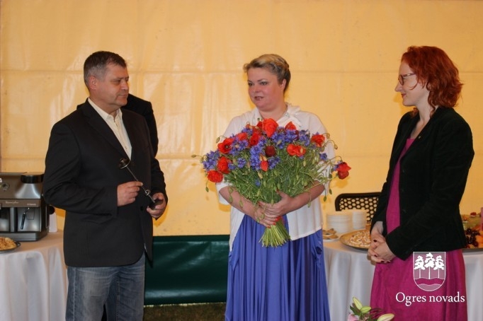 Daugavas krastā, sirsnīgā atmosfērā aizvadīts PPP biedrības Zied zeme jubilejas pasākums