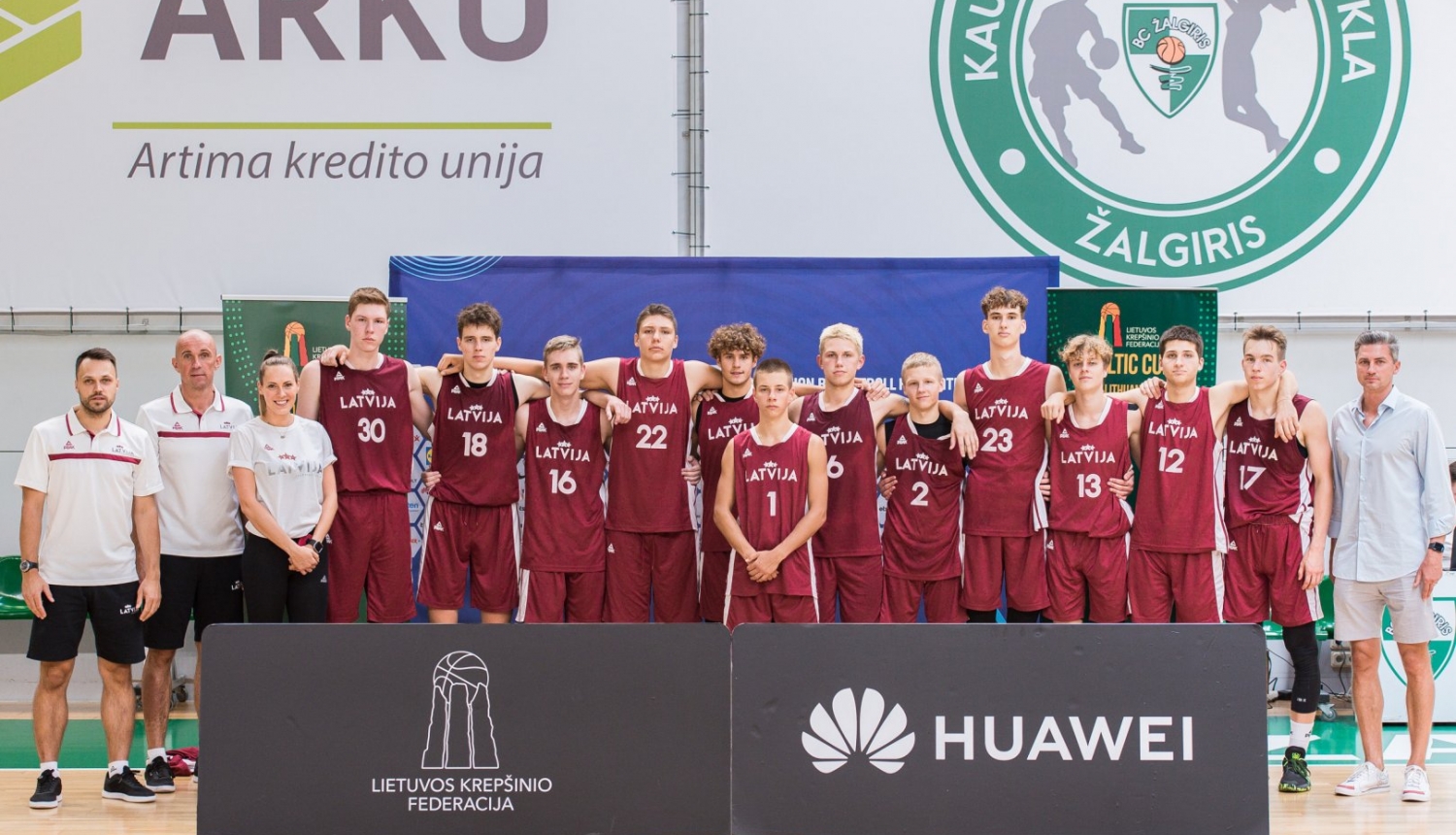 Ogres Basketbola skolas audzēkņi Latvijas jauniešu izlasēs